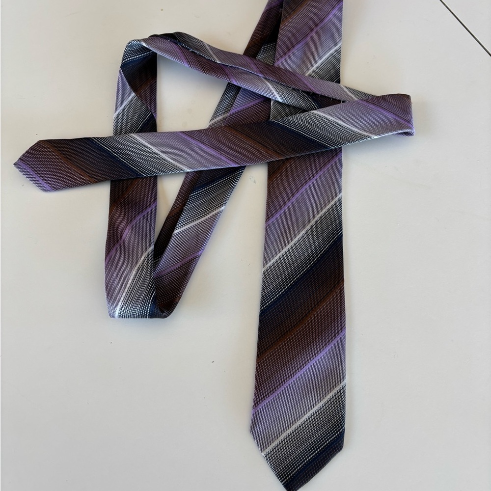 Vintage “New Feeling” Skinny Tie